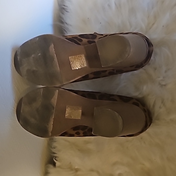 Mata Valentina-1 heeled leopard print leather booties slip in Size  8 1/2 - Picture 5 of 11